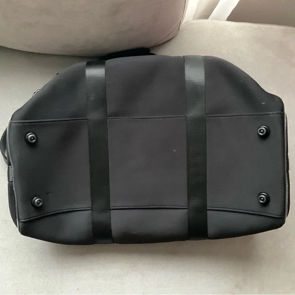 Alo Yoga Traverse Duffle Black/Silver